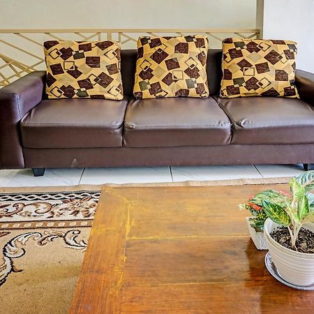 Oyo 91707 Jannah Homestay Syariah Dau Exterior foto