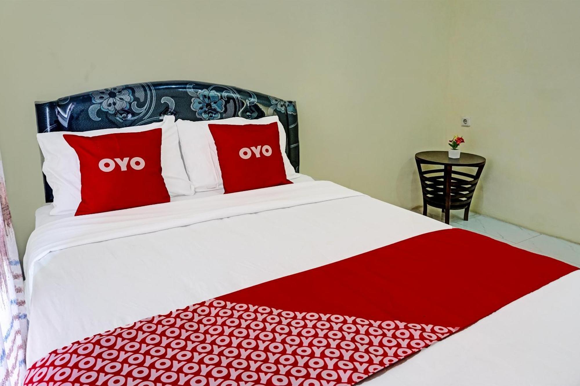 Oyo 91707 Jannah Homestay Syariah Dau Exterior foto